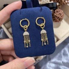 Apm Earrings